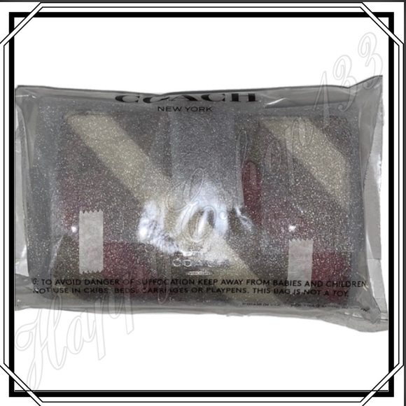 Coach Medium Corner Zip Wallet in Signature Canvas - Picture 3 of 11